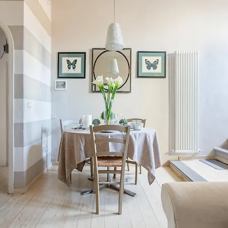 In With Panoramic Terrace شقة *