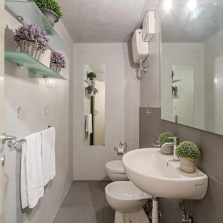In With Panoramic Terrace